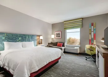 Hampton Inn Brooklyn Park hotel thumbnail 3