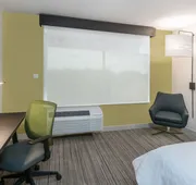Holiday Inn Express & Suites Sugar Land SE - Missouri City by IHG hotel detail image 4