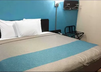 Motel 6 Odessa, TX - 2nd Street hotel thumbnail 5