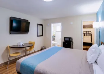 Motel 6 Odessa, TX - 2nd Street hotel thumbnail 8