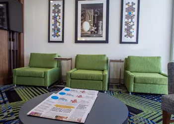 Holiday Inn Express & Suites Oklahoma City Airport by IHG hotel thumbnail 2