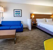 Holiday Inn Express & Suites Oklahoma City Airport by IHG hotel detail image 5