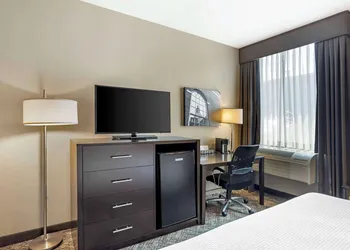 Best Western Plus Philadelphia-Pennsauken Hotel hotel thumbnail 7