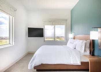 Element by Marriott Houston Katy hotel thumbnail 6