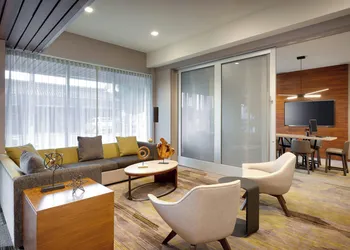 Courtyard by Marriott Los Angeles LAX/Hawthorne hotel thumbnail 5