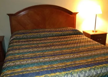 Red Carpet Inn hotel thumbnail 4