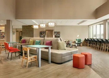 Home2 Suites by Hilton Chantilly Dulles Airport hotel thumbnail 2