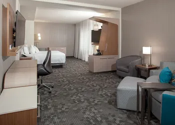 Courtyard by Marriott St. Louis West County hotel thumbnail 4