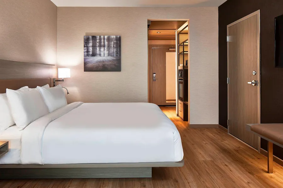 AC Hotel by Marriott Cleveland Beachwood hotel detail image 6