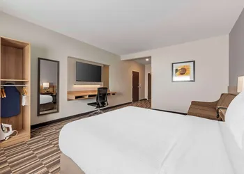 Best Western Limon hotel thumbnail 7