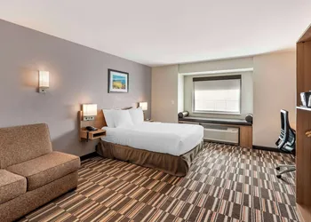 Best Western Limon hotel thumbnail 8
