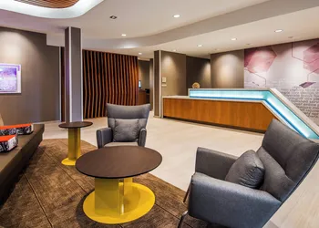 Springhill Suites by Marriott Chambersburg hotel thumbnail 2