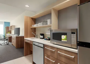 Home2 Suites by Hilton Overland Park hotel thumbnail 8