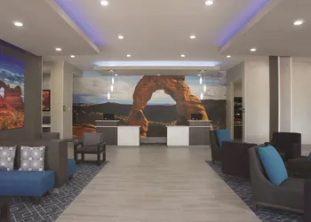 La Quinta Inn & Suites by Wyndham Kanab hotel thumbnail 4