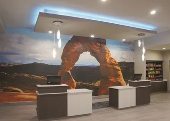La Quinta Inn & Suites by Wyndham Kanab hotel thumbnail 6