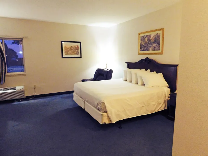 Americas Best Value Inn Fredonia hotel detail image 6