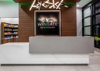 Wingate by Wyndham Long Island City hotel thumbnail 4