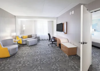 Courtyard by Marriott Bowie hotel thumbnail 4