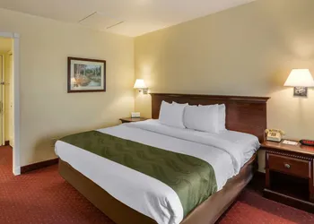 Quality Inn & Suites El Cajon San Diego East hotel thumbnail 5