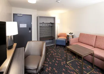 Holiday Inn Kalamazoo West by IHG hotel thumbnail 2