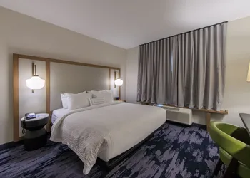 Fairfield Inn & Suites by Marriott Philadelphia Valley Forge/Great Valley hotel thumbnail 5