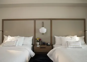 Fairfield Inn & Suites by Marriott Philadelphia Valley Forge/Great Valley hotel thumbnail 7