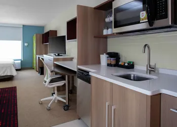 Home2 Suites by Hilton Denver South/Centennial Airport hotel thumbnail 5