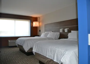 Holiday Inn Express & Suites Goodlettsville N - Nashville by IHG hotel thumbnail 2
