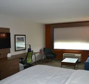 Holiday Inn Express & Suites Goodlettsville N - Nashville by IHG hotel detail image 7
