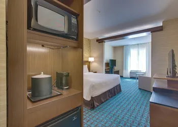 Fairfield Inn & Suites by Marriott Wichita East hotel thumbnail 8