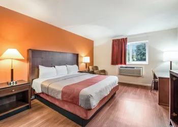 Motel 6 Tinton Falls, NJ – Neptune hotel thumbnail 4