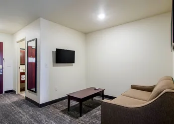 Cobblestone Hotel and Suites Torrington hotel thumbnail 7