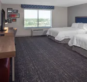 Hampton Inn & Suites Chicago-Burr Ridge hotel detail image 7