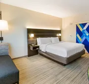Holiday Inn Express & Suites Jacksonville - Town Center by IHG hotel detail image 4