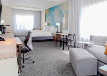 Courtyard by Marriott DeLand Historic Downtown hotel thumbnail 4