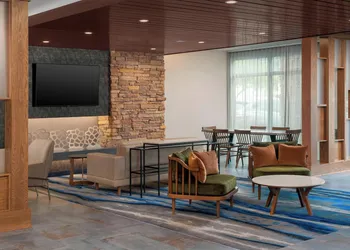 Fairfield Inn & Suites by Marriott New Orleans Metairie hotel thumbnail 3