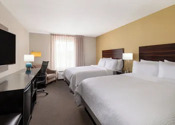 Garner Hotel Clarksville Northeast by IHG hotel thumbnail 5