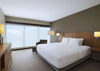 Hyatt Place Greensboro/Downtown hotel thumbnail 6