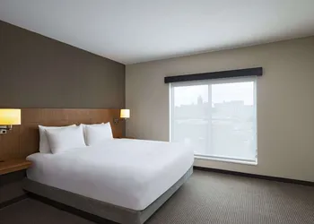 Hyatt Place Greensboro/Downtown hotel thumbnail 7