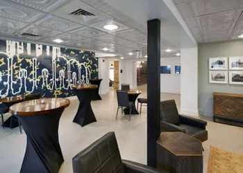 TRYP by Wyndham Pittsburgh/Lawrenceville hotel thumbnail 2