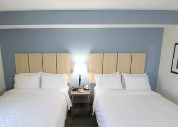 Candlewood Suites Memphis East by IHG hotel thumbnail 7