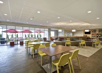 Home2 Suites by Hilton Queensbury Lake George hotel thumbnail 3