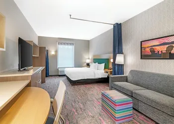 Home2 Suites by Hilton Queensbury Lake George hotel thumbnail 5
