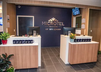 Microtel Inn & Suites by Wyndham Carlisle hotel thumbnail 6
