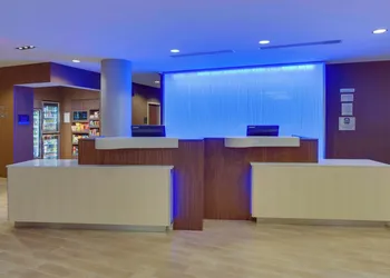 Fairfield Inn & Suites by Marriott Fort Lauderdale Downtown hotel thumbnail 3