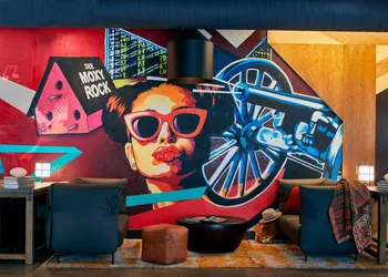 Moxy Chattanooga Downtown hotel thumbnail 3