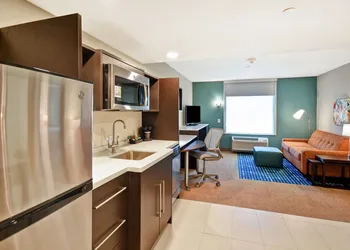 Home2 Suites by Hilton Lagrange hotel thumbnail 8