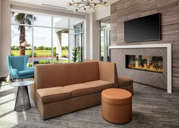 Hilton Garden Inn Sacramento Airport Natomas hotel thumbnail 2