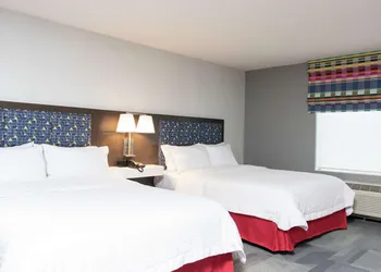 Hampton Inn & Suites Xenia Dayton hotel thumbnail 8