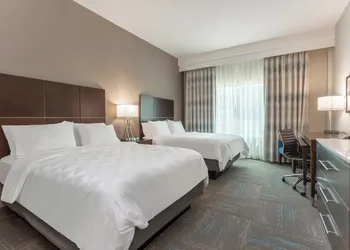 Holiday Inn Hotel & Suites Jefferson City by IHG hotel thumbnail 8
